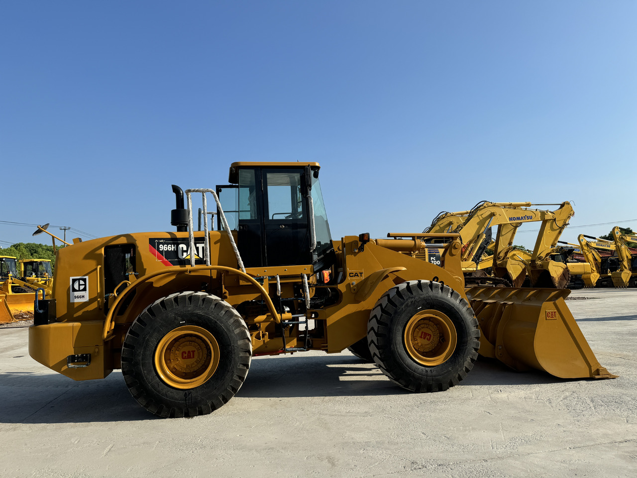Caterpillar 966 Wheel Loader CAT 966H 966G 966F 6 Ton Used Loaders in Good Quality - اللودر بعجل: صورة 2 Caterpillar 966 Wheel Loader CAT 966H 966G 966F 6 Ton Used Loaders in Good Quality - اللودر بعجل: صورة 2