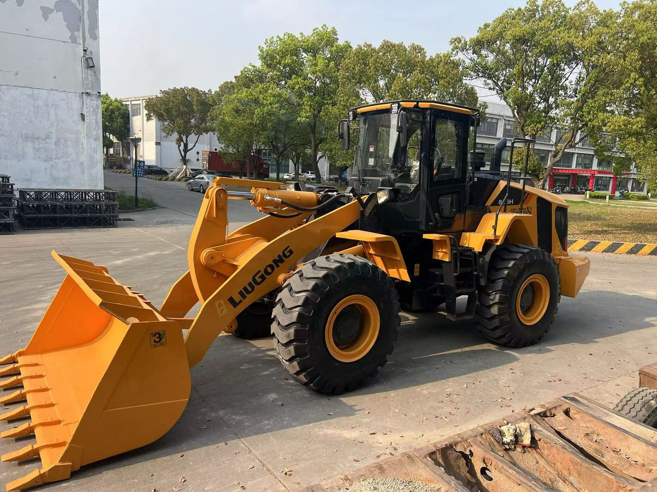 Liugong CLG 856H used wheel loader with cummins engine - اللودر بعجل: صورة 3 Liugong CLG 856H used wheel loader with cummins engine - اللودر بعجل: صورة 3
