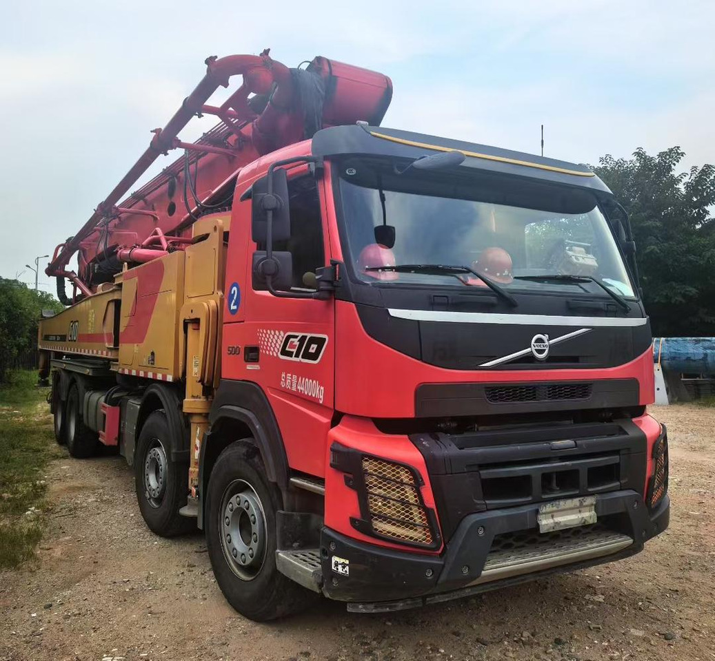 VOLVO 62 Meters Original Concrete Pump Truck Construction Machinery Cement Pumping Equipment Mounted Concrete Pump Truck - معدات الخرسانة: صورة 2 VOLVO 62 Meters Original Concrete Pump Truck Construction Machinery Cement Pumping Equipment Mounted Concrete Pump Truck - معدات الخرسانة: صورة 2