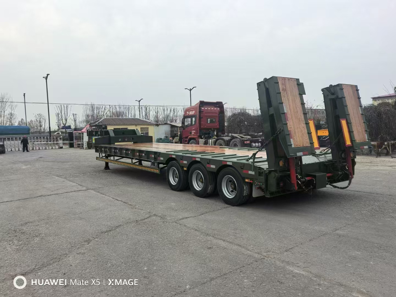 نصف مقطورة بلودر منخفض للبيع  ZHICHENG Semi Flat Bed Low Bed in New or Used with 3 Axles 4 Axles: صورة 12