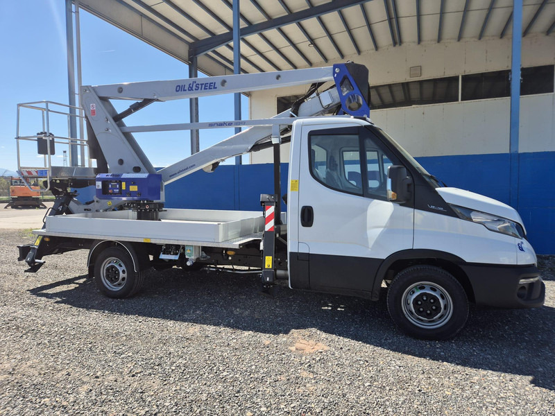 Iveco 35-140 Oil & Steel Snake 189 - شاحنة, شاحنة كرين: صورة 2 Iveco 35-140 Oil & Steel Snake 189 - شاحنة, شاحنة كرين: صورة 2