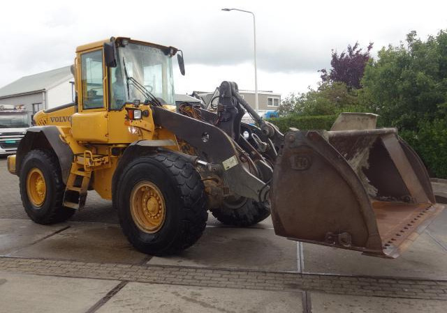 Volvo L70E - اللودر بعجل: صورة 3 Volvo L70E - اللودر بعجل: صورة 3
