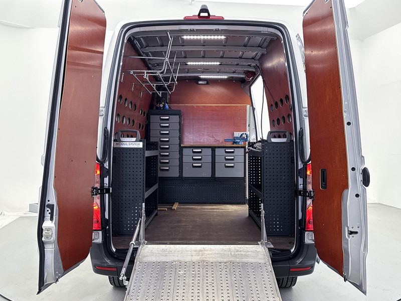 Mercedes-Benz Sprinter 314 2.2 CDI L2H2 Inrichting Oprijplaat Navigatie Achteruitrijcamera Euro 6 Automaat 220v omvormer - فان: صورة 5 Mercedes-Benz Sprinter 314 2.2 CDI L2H2 Inrichting Oprijplaat Navigatie Achteruitrijcamera Euro 6 Automaat 220v omvormer - فان: صورة 5