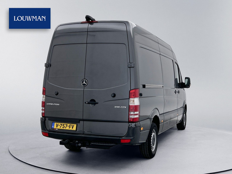 Mercedes-Benz Sprinter 316 2.2 CDI L2H2 Automaat 3500kg trekhaak Navigatie Cruise control Camera - فان: صورة 2 Mercedes-Benz Sprinter 316 2.2 CDI L2H2 Automaat 3500kg trekhaak Navigatie Cruise control Camera - فان: صورة 2