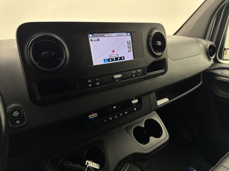 Mercedes-Benz Sprinter 519 3.0 CDI L3H2 V6 Led koplampen 360 camera systeem Trekhaak Navigatie Dubbel lucht - فان: صورة 5 Mercedes-Benz Sprinter 519 3.0 CDI L3H2 V6 Led koplampen 360 camera systeem Trekhaak Navigatie Dubbel lucht - فان: صورة 5