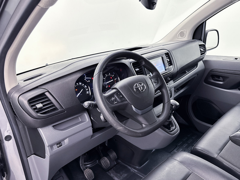 Toyota ProAce Worker 1.5 D-4D Navigator Navigatie Oprijplaat Betimmering Cruise Control - فان المدمجة: صورة 5 Toyota ProAce Worker 1.5 D-4D Navigator Navigatie Oprijplaat Betimmering Cruise Control - فان المدمجة: صورة 5