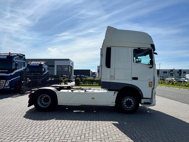 DAF XF 460 4x2 Trekker SSC / 2x Tank / full spoiler - مقطورة السحب: صورة 4 DAF XF 460 4x2 Trekker SSC / 2x Tank / full spoiler - مقطورة السحب: صورة 4