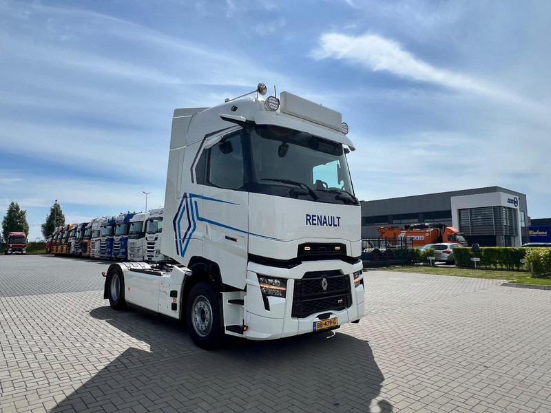 Renault T480 T-HIGH 4x2 Trekker Standclima / 2x Tank / New - رأس تريلا: صورة 3 Renault T480 T-HIGH 4x2 Trekker Standclima / 2x Tank / New - رأس تريلا: صورة 3