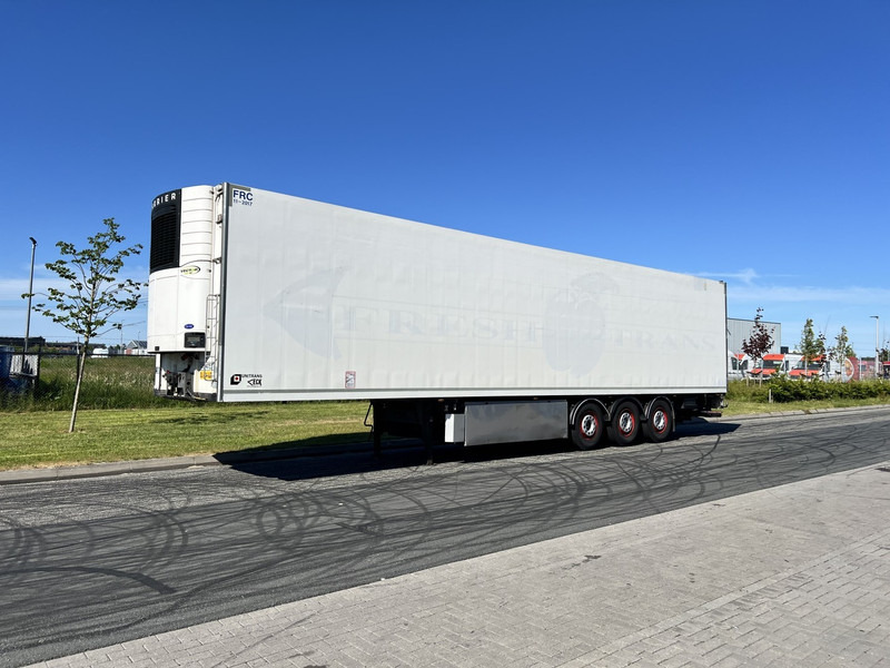Van Eck 3 - assige koeloplegger Carrier vector 1850 Mt - نصف مقطورة للتبريد: صورة 1 Van Eck 3 - assige koeloplegger Carrier vector 1850 Mt - نصف مقطورة للتبريد: صورة 1