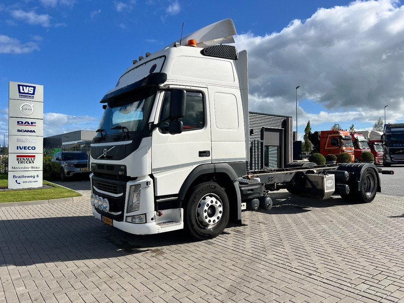 Volvo FM 410 4x2 Chassis Cabine Globetrotter XL - شاحنة بهيكل معدني للمقصورة: صورة 1 Volvo FM 410 4x2 Chassis Cabine Globetrotter XL - شاحنة بهيكل معدني للمقصورة: صورة 1