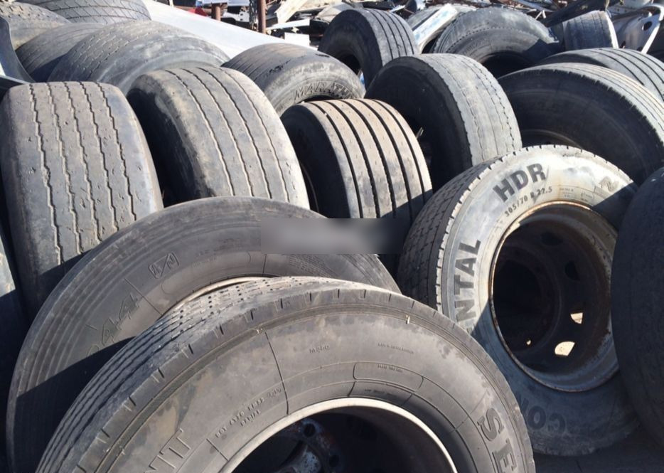 Cap tractor/ semiremorca second hand - إطارات - شاحنة: صورة 3 Cap tractor/ semiremorca second hand - إطارات - شاحنة: صورة 3