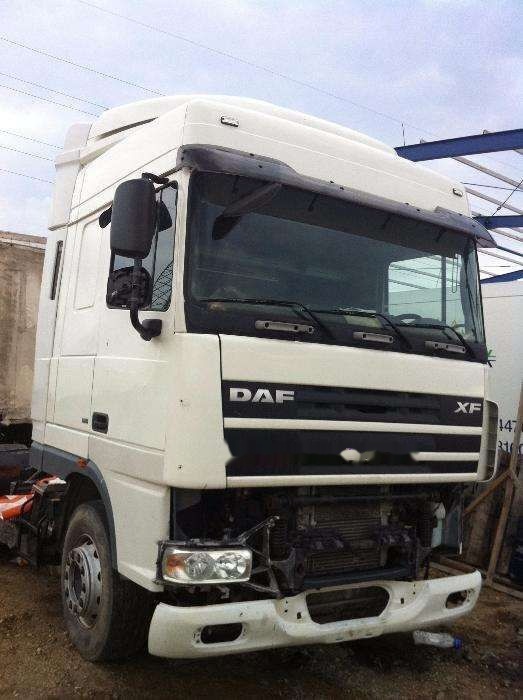 DAF Dezmembrari XF 105 EURO 5 - رأس تريلا: صورة 4 DAF Dezmembrari XF 105 EURO 5 - رأس تريلا: صورة 4
