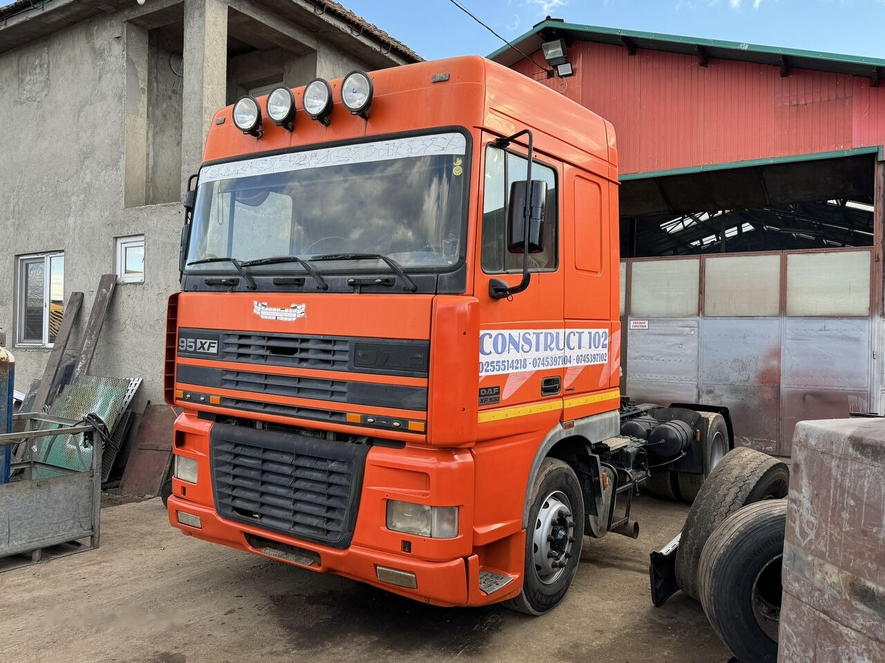DAF XF 95 530 Euro 3 EXPORT Retarder - مقطورة السحب: صورة 2 DAF XF 95 530 Euro 3 EXPORT Retarder - مقطورة السحب: صورة 2