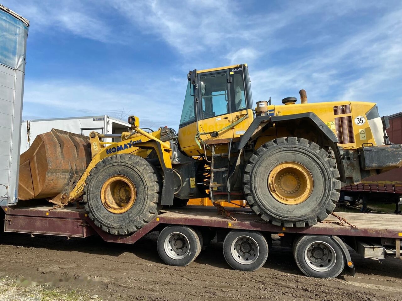 Komatsu WA430 VOLA 24 tone - cupa 3,5 m3 - DE INCHIRIAT - اللودر بعجل: صورة 1 Komatsu WA430 VOLA 24 tone - cupa 3,5 m3 - DE INCHIRIAT - اللودر بعجل: صورة 1