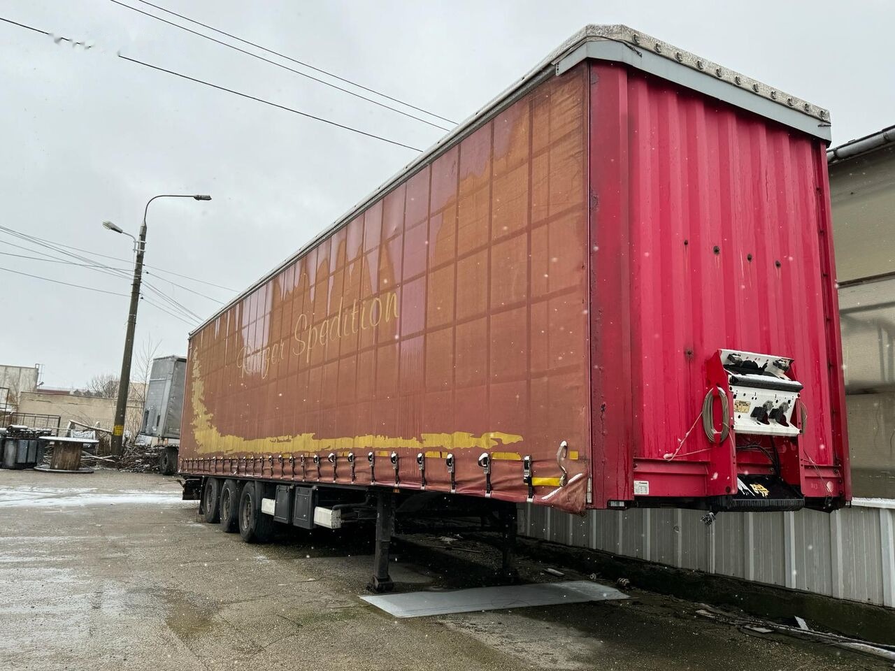 Krone BPW ECO PLUS MEGA - Hidraulic Upper Cover Lift - نصف مقطورة بستائر جانبية: صورة 4 Krone BPW ECO PLUS MEGA - Hidraulic Upper Cover Lift - نصف مقطورة بستائر جانبية: صورة 4