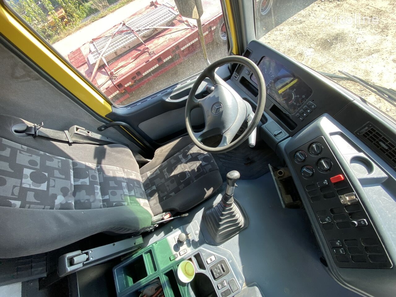 Mercedes-Benz Actros - شاحنة بهيكل معدني للمقصورة: صورة 4 Mercedes-Benz Actros - شاحنة بهيكل معدني للمقصورة: صورة 4