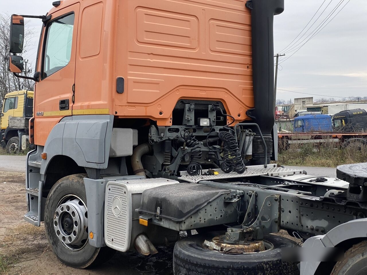 Mercedes-Benz Axor MP2 1843 - رأس تريلا: صورة 5 Mercedes-Benz Axor MP2 1843 - رأس تريلا: صورة 5