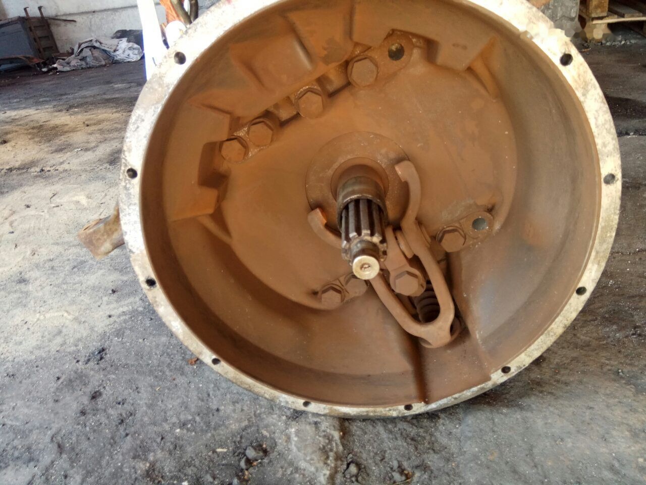 MAN fs8309AH 81320036493 - صندوق التروس - شاحنة: صورة 4 MAN fs8309AH 81320036493 - صندوق التروس - شاحنة: صورة 4