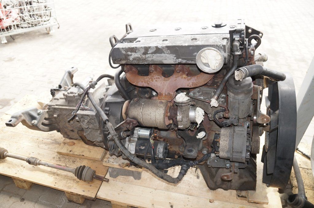 Mercedes-Benz OM 904 Mercedes-Benz ATEGO 4.2TDI 815 - محرك - شاحنة: صورة 2 Mercedes-Benz OM 904 Mercedes-Benz ATEGO 4.2TDI 815 - محرك - شاحنة: صورة 2