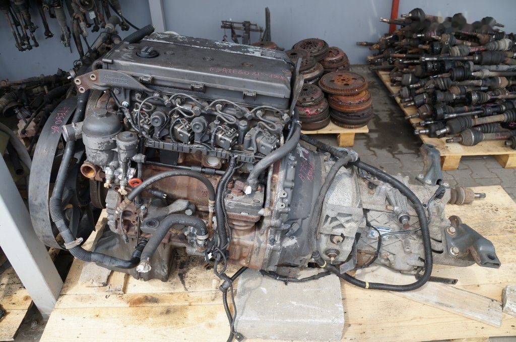 Mercedes-Benz OM 904 Mercedes-Benz ATEGO 4.2TDI 815 - محرك - شاحنة: صورة 1 Mercedes-Benz OM 904 Mercedes-Benz ATEGO 4.2TDI 815 - محرك - شاحنة: صورة 1