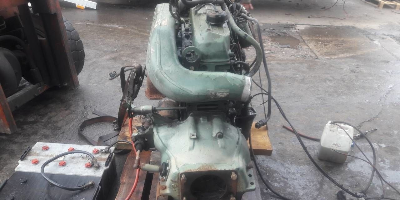 Mercedes-Benz OM366 Mercedes-Benz - محرك - شاحنة: صورة 4 Mercedes-Benz OM366 Mercedes-Benz - محرك - شاحنة: صورة 4