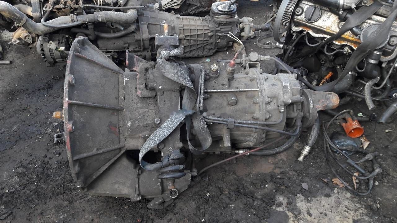 Renault EATON FS8209A Renault Premium - صندوق التروس - شاحنة: صورة 1 Renault EATON FS8209A Renault Premium - صندوق التروس - شاحنة: صورة 1