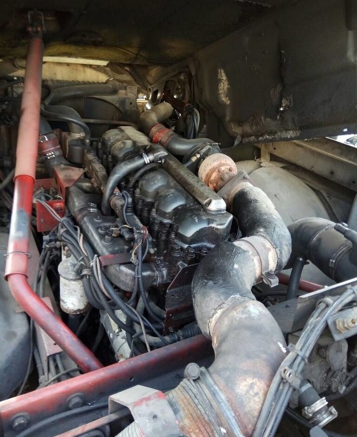 Renault MAGNUM Mack 430 - محرك - شاحنة: صورة 1 Renault MAGNUM Mack 430 - محرك - شاحنة: صورة 1