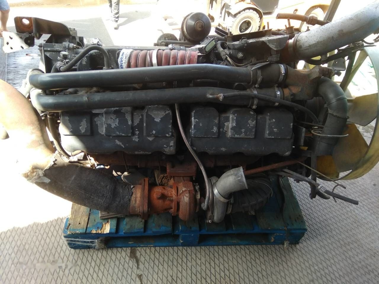 Renault Magnum E-TECH   Renault MAGNUM - محرك - شاحنة: صورة 1 Renault Magnum E-TECH   Renault MAGNUM - محرك - شاحنة: صورة 1