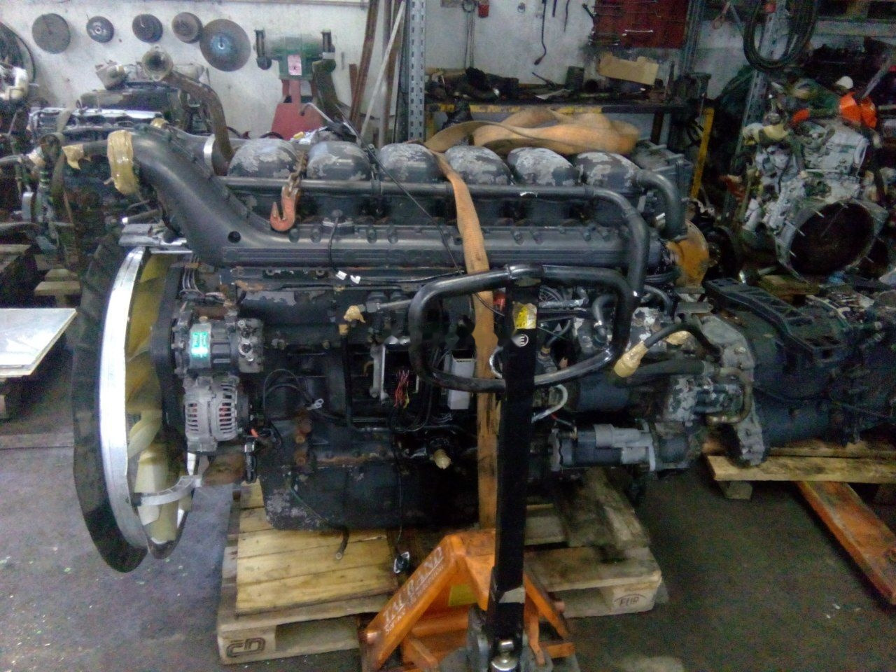 Scania DT1212 420 HPI E4 Scania R - محرك - شاحنة: صورة 1 Scania DT1212 420 HPI E4 Scania R - محرك - شاحنة: صورة 1