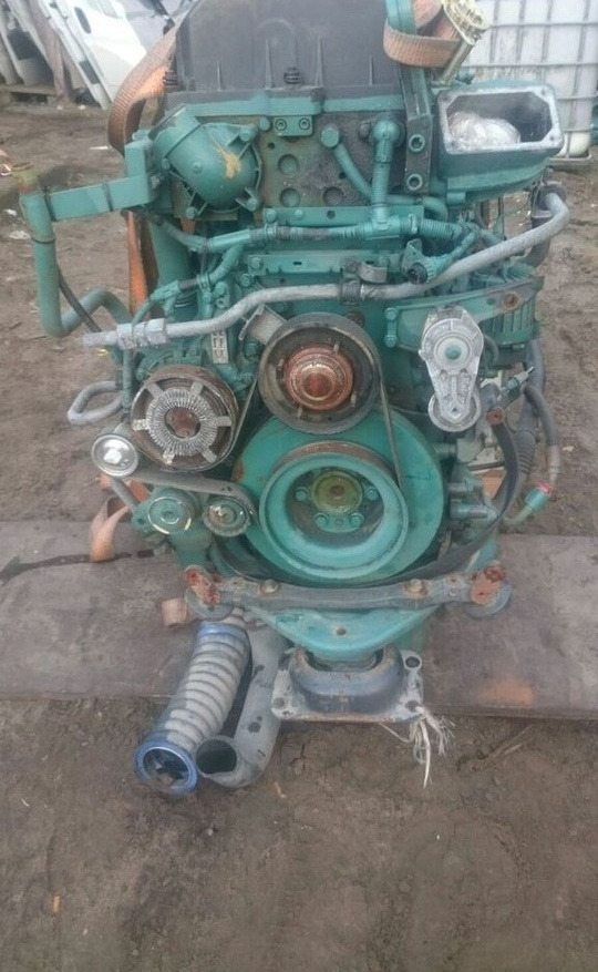 Volvo D13C460 EUV Volvo FM, FMX - محرك - شاحنة: صورة 1 Volvo D13C460 EUV Volvo FM, FMX - محرك - شاحنة: صورة 1