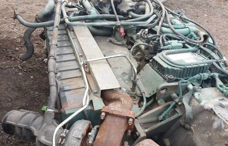 Volvo DH12D420 Volvo 9700, 9900 - محرك - شاحنة توصيل مغلقة: صورة 4 Volvo DH12D420 Volvo 9700, 9900 - محرك - شاحنة توصيل مغلقة: صورة 4