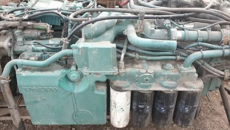 Volvo DH12D420 Volvo 9700, 9900 - محرك - شاحنة توصيل مغلقة: صورة 1 Volvo DH12D420 Volvo 9700, 9900 - محرك - شاحنة توصيل مغلقة: صورة 1