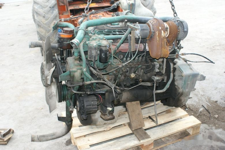 Volvo TD73 E Volvo FL 7 - محرك - شاحنة: صورة 1 Volvo TD73 E Volvo FL 7 - محرك - شاحنة: صورة 1