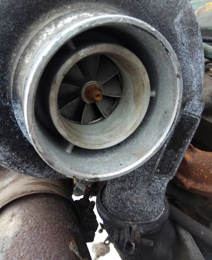 Volvo TD73E Volvo FL7 - محرك - شاحنة: صورة 3 Volvo TD73E Volvo FL7 - محرك - شاحنة: صورة 3