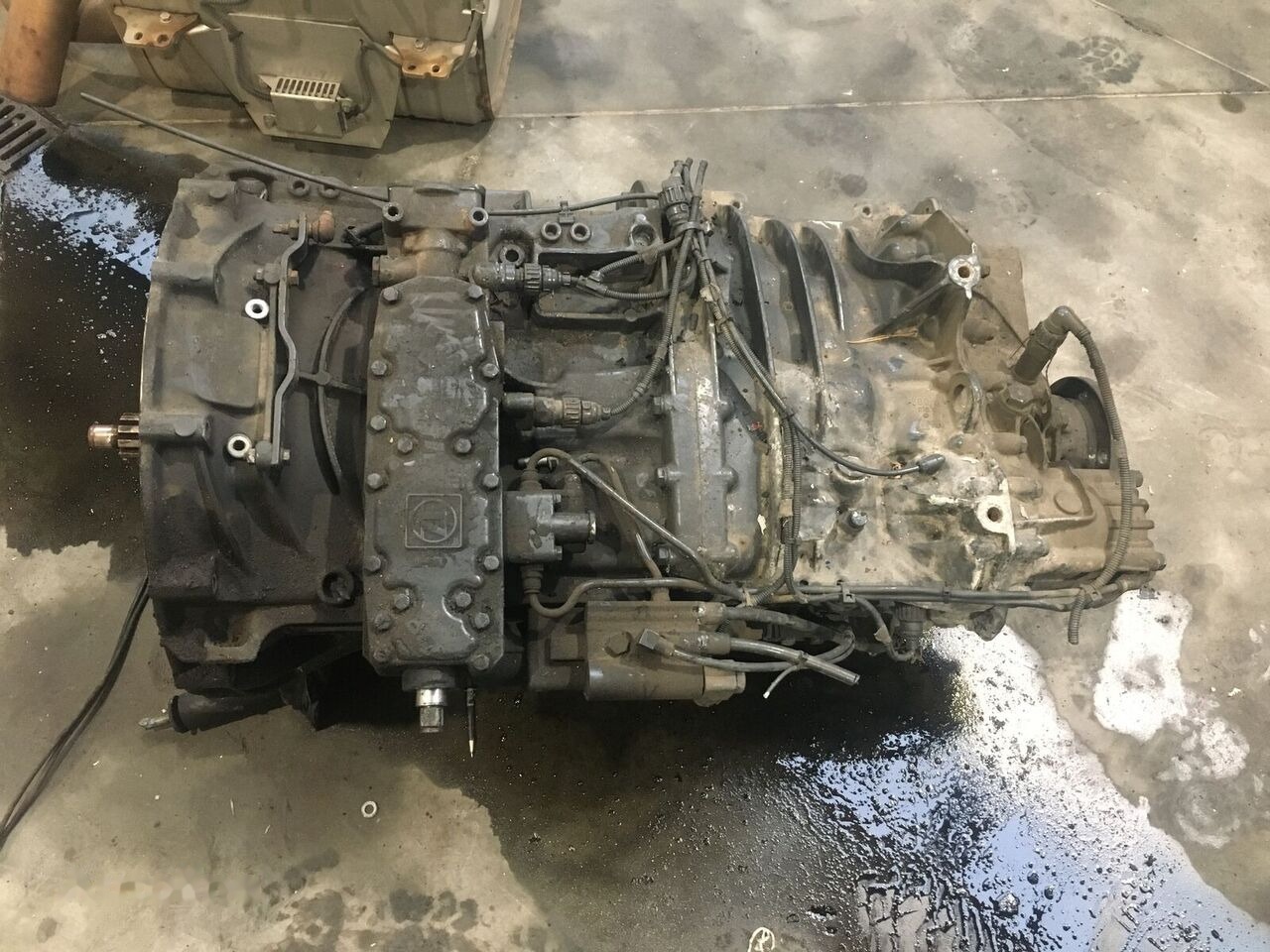 ZF Ecosplit 4 16S2220 TD 1356001031 - صندوق التروس - شاحنة: صورة 1 ZF Ecosplit 4 16S2220 TD 1356001031 - صندوق التروس - شاحنة: صورة 1