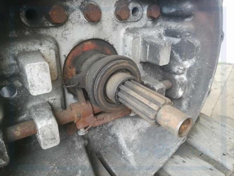 ZF S6-90 - صندوق التروس - حافلة: صورة 3 ZF S6-90 - صندوق التروس - حافلة: صورة 3