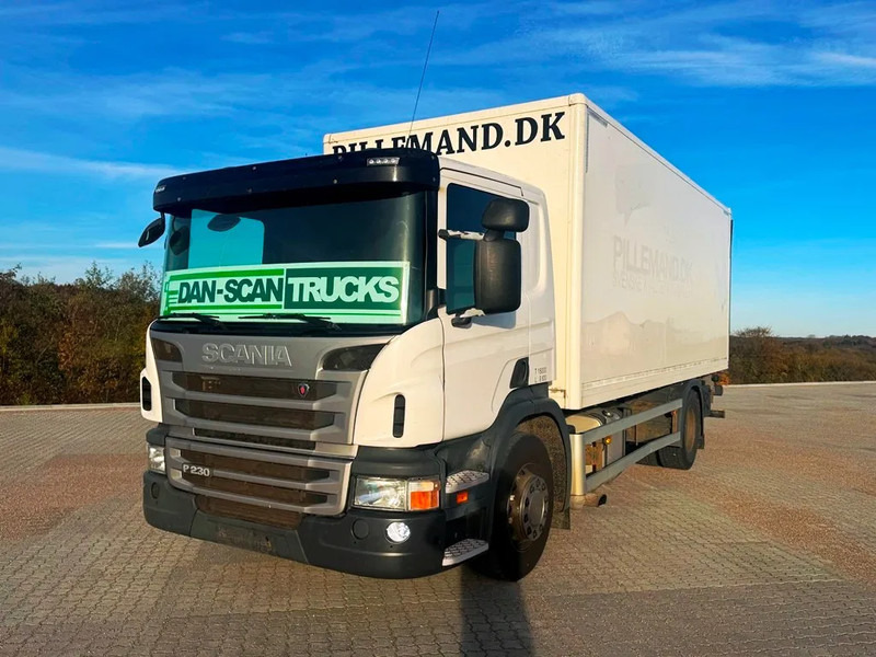 Scania P230 inkl. lift with remote control. - شاحنة صندوقية: صورة 2 Scania P230 inkl. lift with remote control. - شاحنة صندوقية: صورة 2