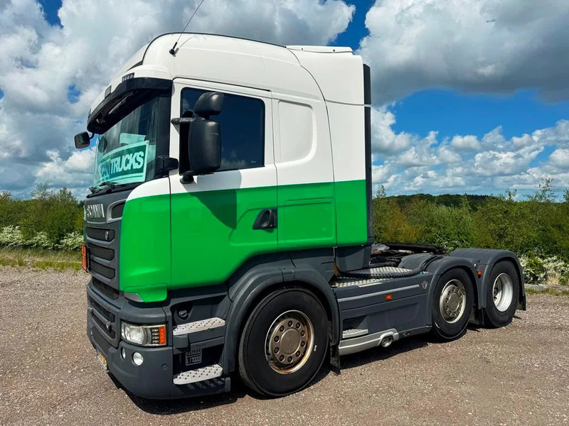 Scania R520 V8 ADR fuel transport. Twensteer. Air / Air suspension. V8 engine. Hydr. system - مقطورة السحب: صورة 4 Scania R520 V8 ADR fuel transport. Twensteer. Air / Air suspension. V8 engine. Hydr. system - مقطورة السحب: صورة 4
