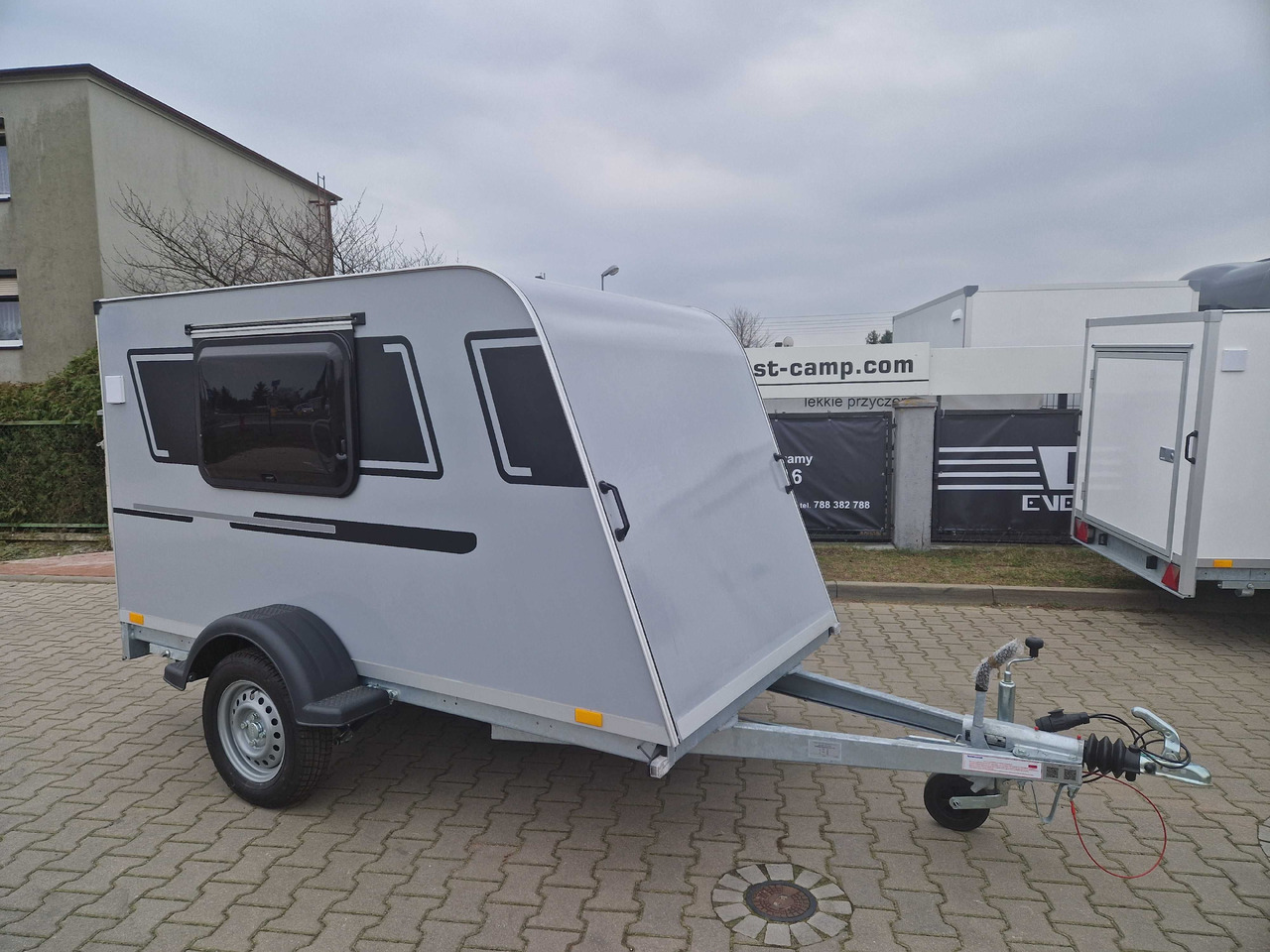 Microcamp mini przyczepa kempingowa transportowa teardrop - مقطورة عربة: صورة 1 Microcamp mini przyczepa kempingowa transportowa teardrop - مقطورة عربة: صورة 1