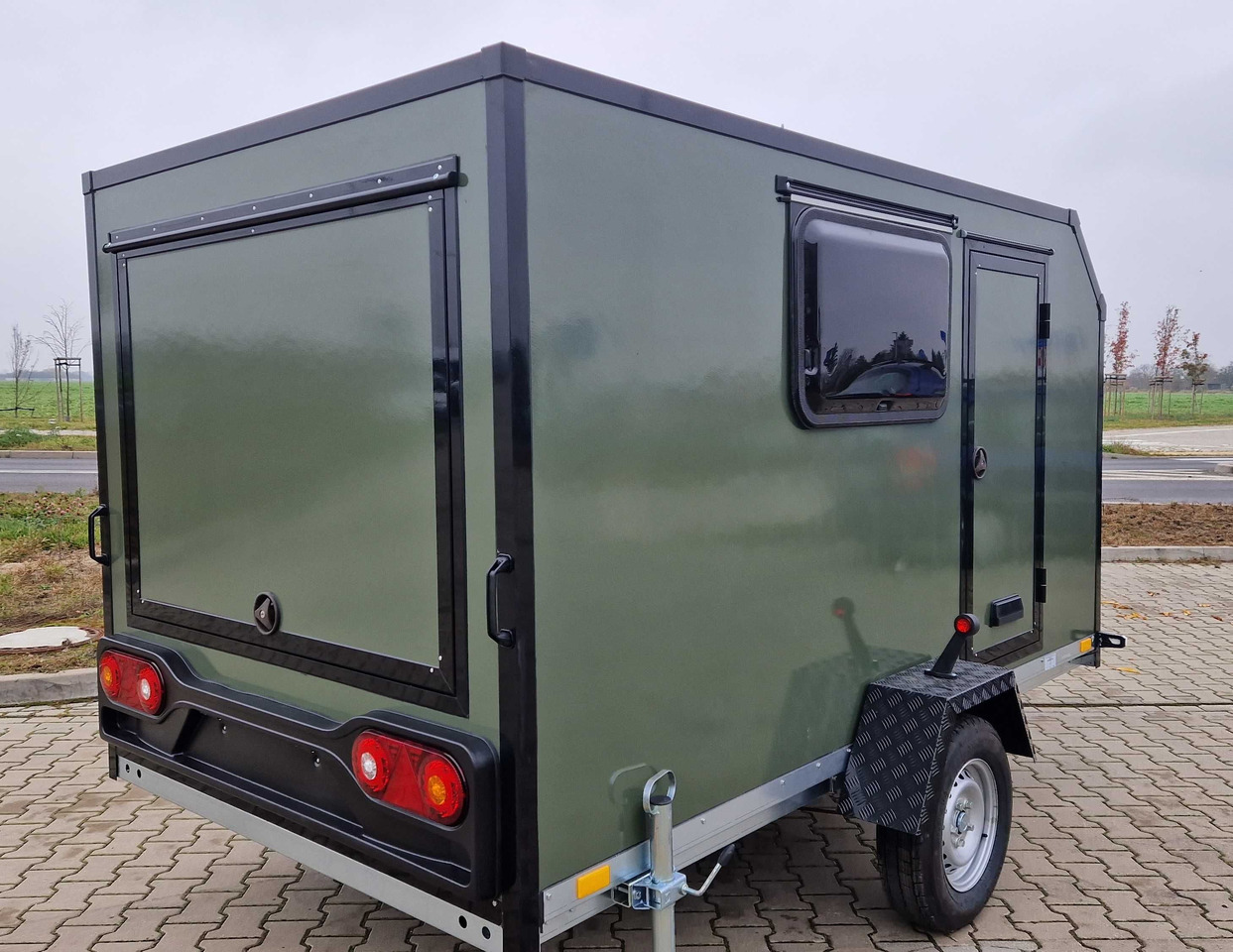 MiniCAMP do lasu na ryby minikempingowa przyczepa wyprawowa - كرفان سحب: صورة 3 MiniCAMP do lasu na ryby minikempingowa przyczepa wyprawowa - كرفان سحب: صورة 3