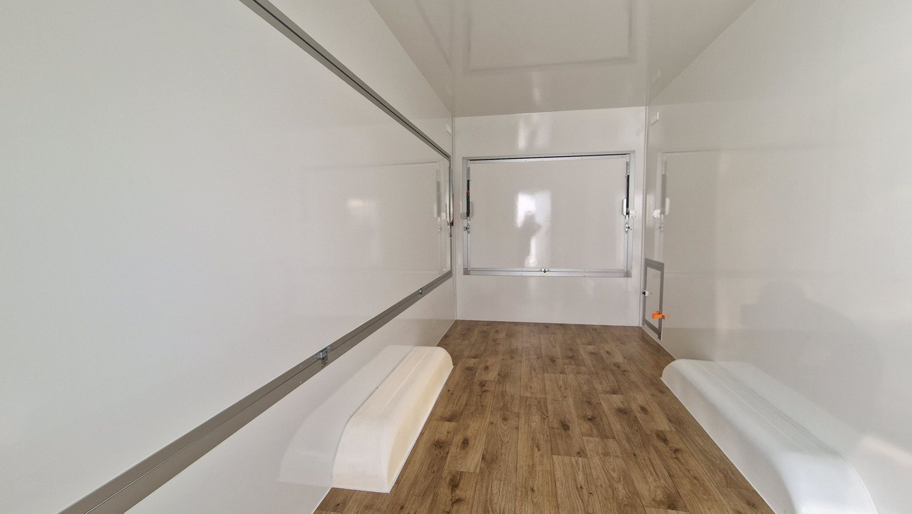 Przyczepa Gastronomiczna Handlowa FoodTruck - بيع مقطورة: صورة 4 Przyczepa Gastronomiczna Handlowa FoodTruck - بيع مقطورة: صورة 4