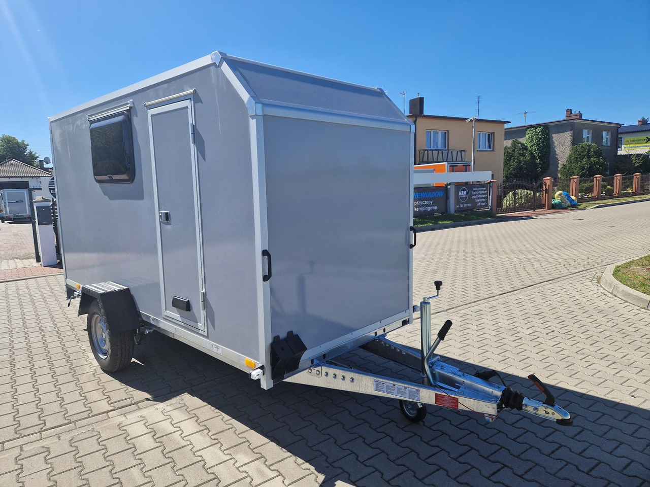 Przyczepa kempingowa Motocamp dla motocykla - كرفان سحب: صورة 5 Przyczepa kempingowa Motocamp dla motocykla - كرفان سحب: صورة 5