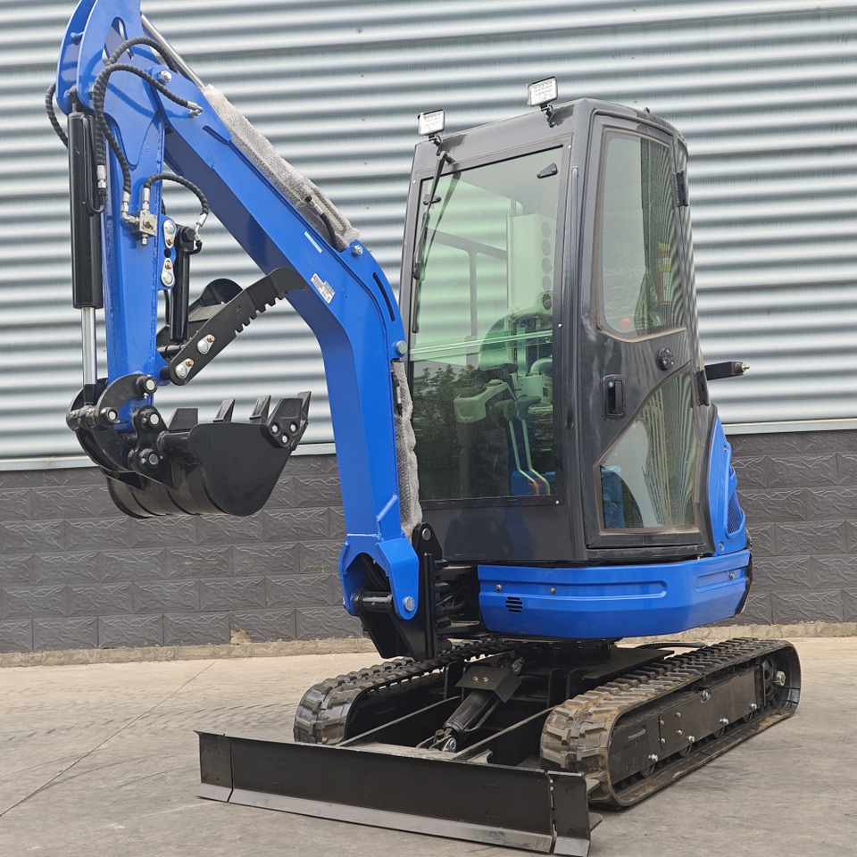 LEZUM DY25U Mini Excavator CE Certification Kubota Engine(Factory Outlet) Mini Pelle Minibagger Minikoparka Miniexcavadora - حفار صغير: صورة 3 LEZUM DY25U Mini Excavator CE Certification Kubota Engine(Factory Outlet) Mini Pelle Minibagger Minikoparka Miniexcavadora - حفار صغير: صورة 3