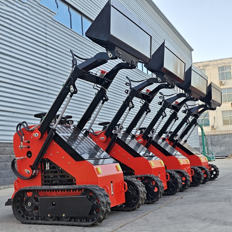 LEZUM Free Shipping Mini Skid Steer Loader Compact Track Electric/Diesel Chinese Mini Skid Steer Loader For Sale With Mini Skid Steer Attachments 4 In 1 Bucket - شيول صغير: صورة 3 LEZUM Free Shipping Mini Skid Steer Loader Compact Track Electric/Diesel Chinese Mini Skid Steer Loader For Sale With Mini Skid Steer Attachments 4 In 1 Bucket - شيول صغير: صورة 3