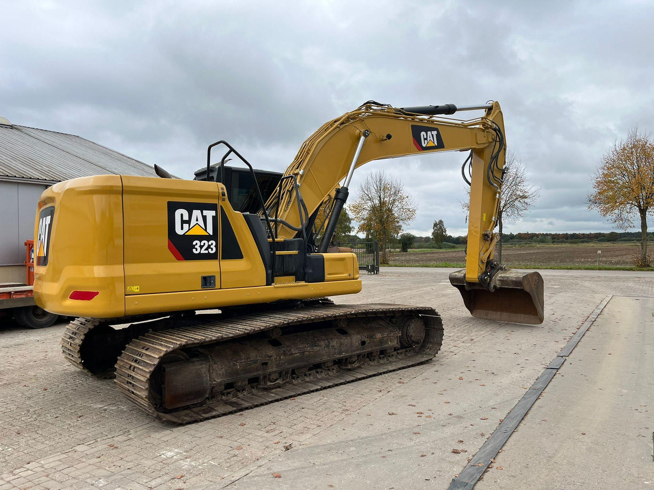 Caterpillar 323 07A - حفار زاحف: صورة 2 Caterpillar 323 07A - حفار زاحف: صورة 2