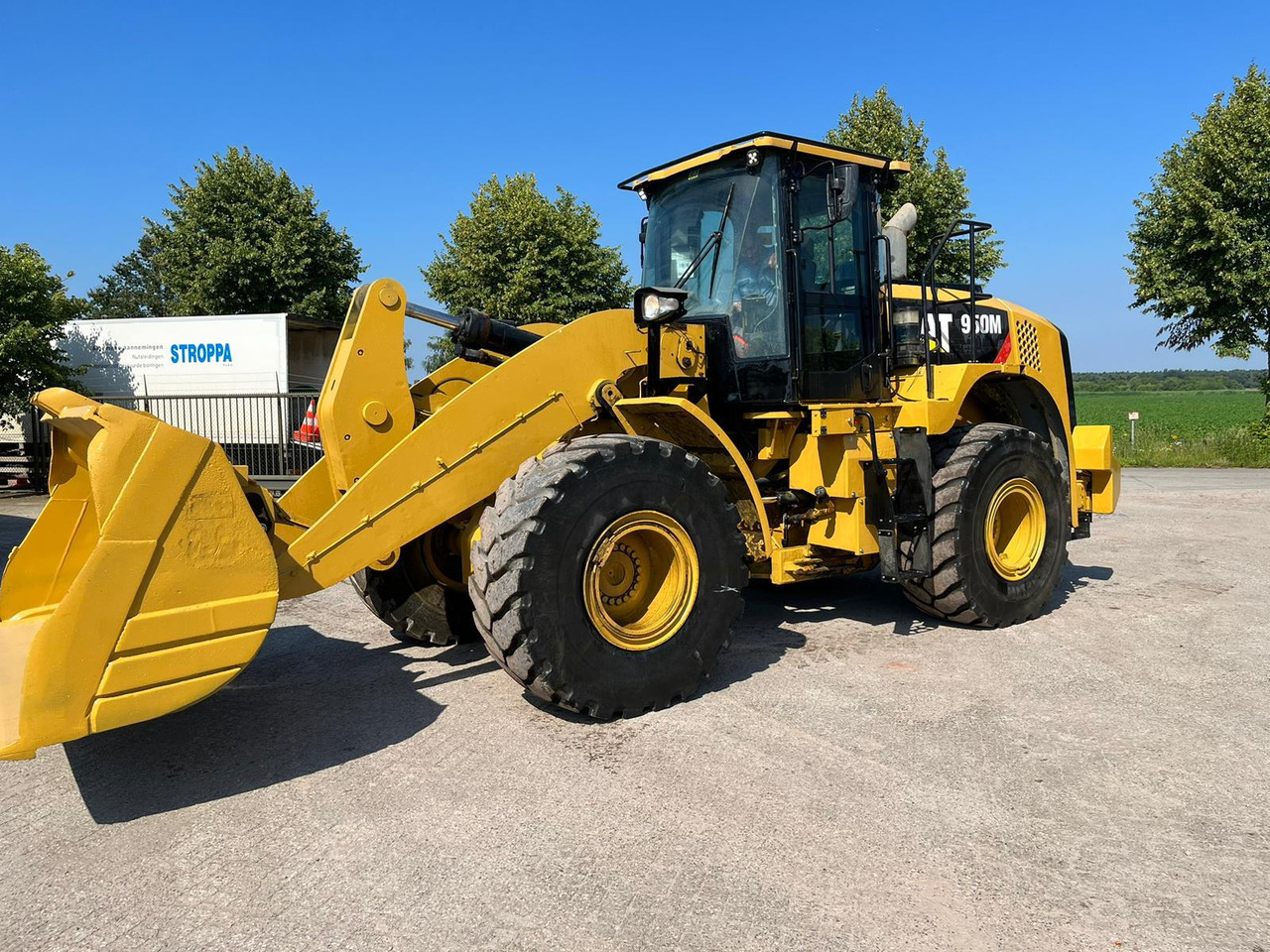 Caterpillar 950M - اللودر بعجل: صورة 2 Caterpillar 950M - اللودر بعجل: صورة 2