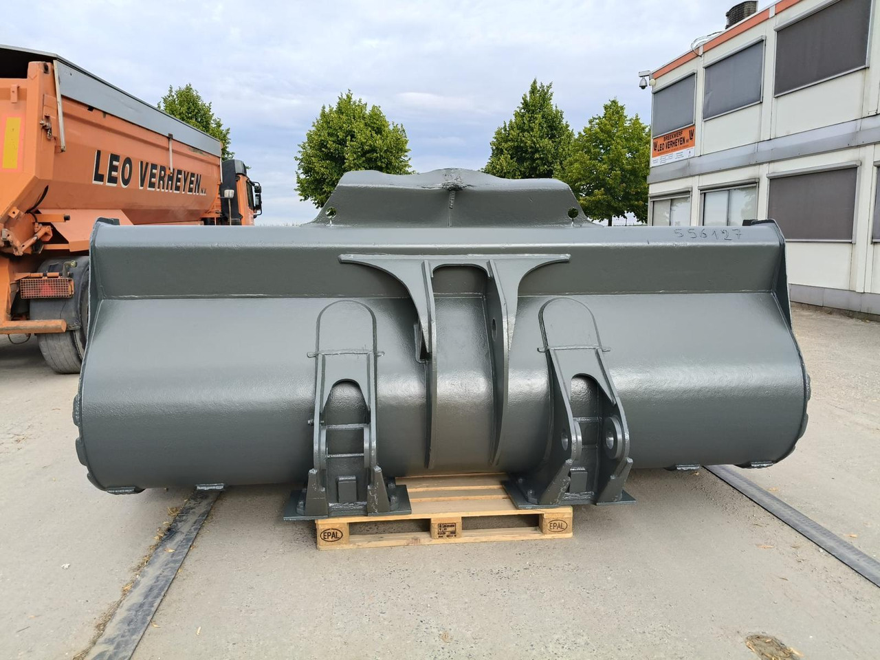 Volvo L 220 - بكت شيول: صورة 3 Volvo L 220 - بكت شيول: صورة 3