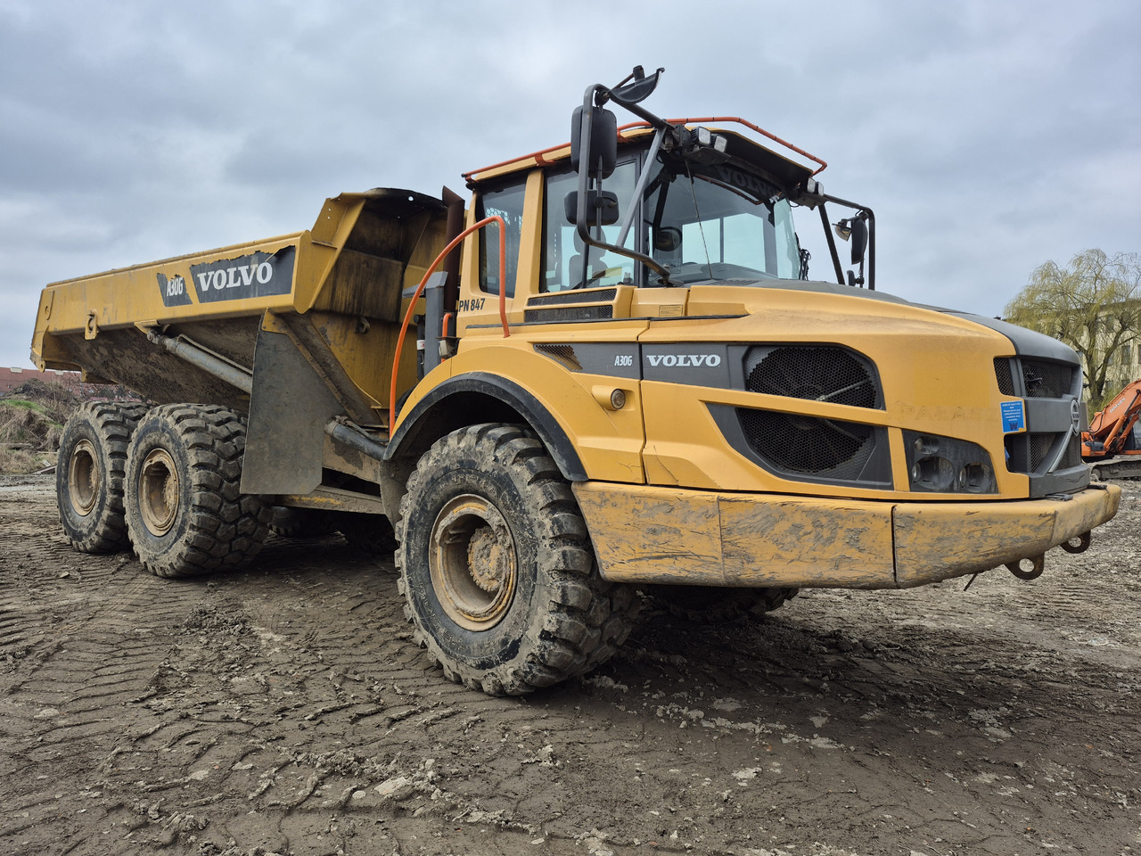 VOLVO A30G - شاحنة مفصلية: صورة 4 VOLVO A30G - شاحنة مفصلية: صورة 4