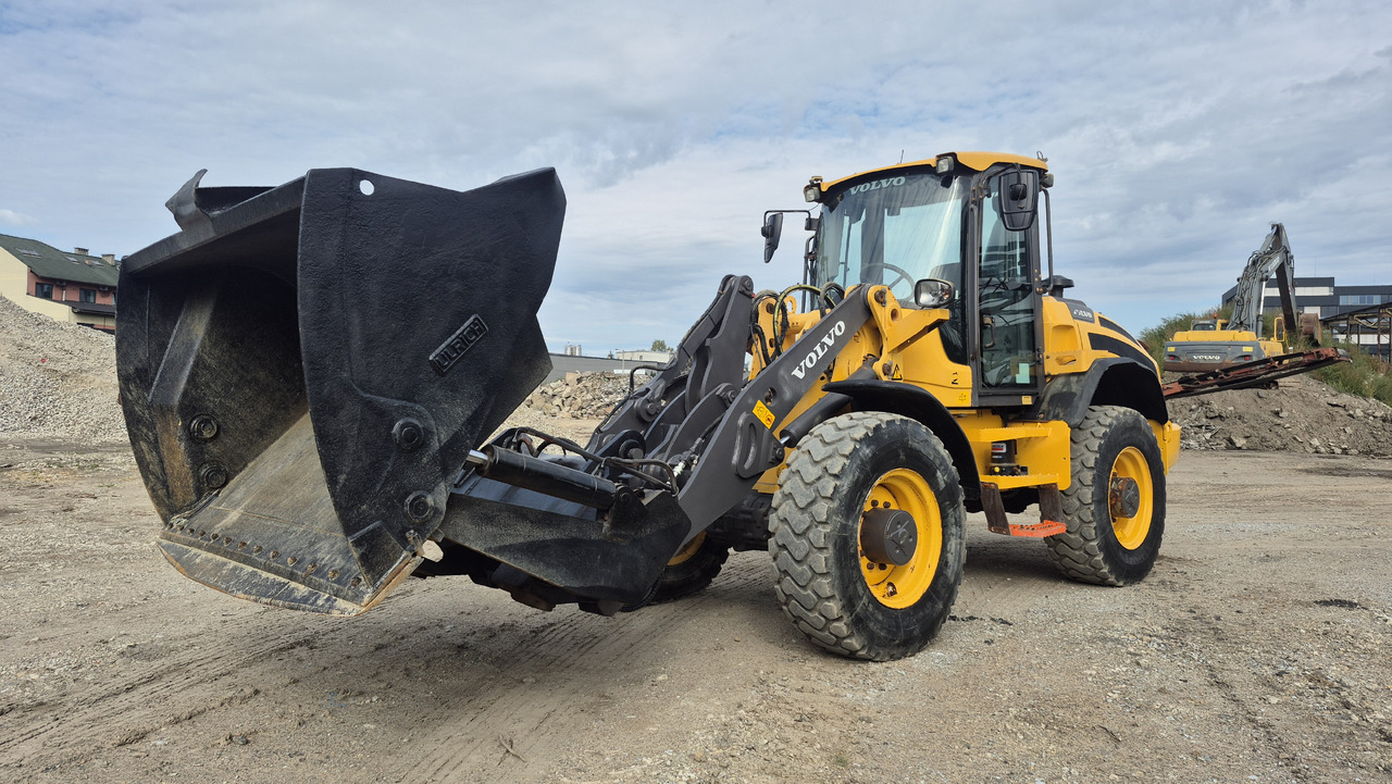 VOLVO L45H - اللودر بعجل: صورة 1 VOLVO L45H - اللودر بعجل: صورة 1