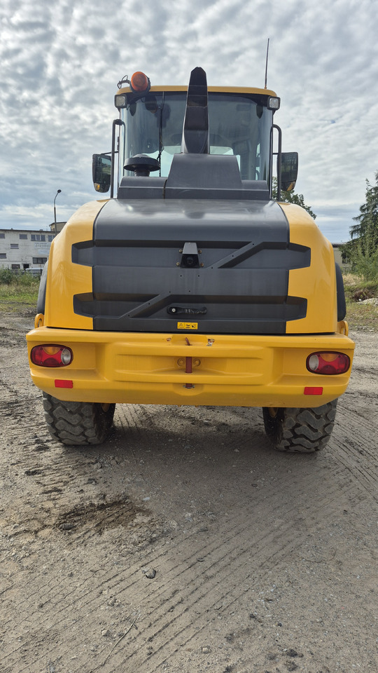 اللودر بعجل VOLVO L45H: صورة 10
